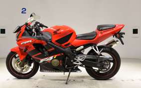 HONDA CBR600F GEN 3 2001 PC35
