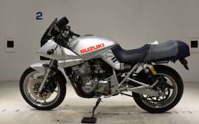 SUZUKI GSX400S KATANA 2022 GK77A