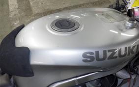 SUZUKI GSX-R400R GK76A