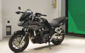 HONDA CB1300SB SUPER BOLDOR 2025 SC54