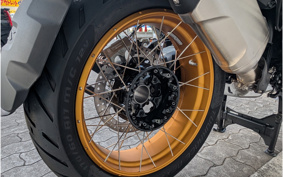 BMW R1300GS Touring 2025 0M21