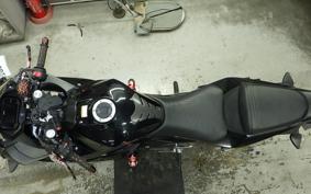 SUZUKI GSX250R 2025