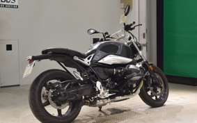 BMW R NINE T PURE 2021