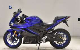 YAMAHA YZF-R25 A 2005 RG43J