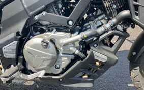 SUZUKI DL650 ( V-Strom 650 ) C733M