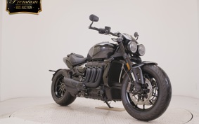 TRIUMPH ROCKET III ストームR 2026