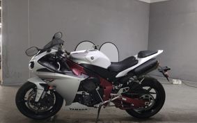 YAMAHA YZF-R1 2010 RN24J