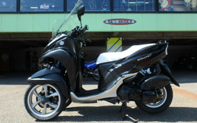 YAMAHA TRICITY 125 SE82J