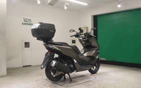 HONDA PCX 125 2005 JK05
