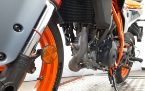 KTM 390 DUKE 2024 JPJ40