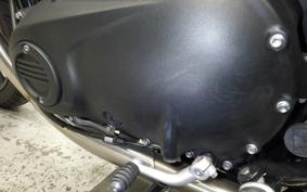 TRIUMPH STREET TWIN 2018