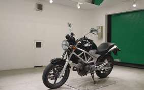 HONDA VTR 250 Gen. 2 MC33