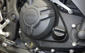 YAMAHA YZF-R25
