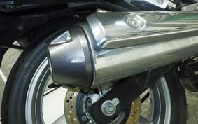 SUZUKI GSR250S