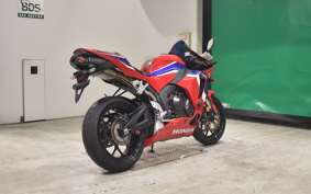 HONDA CBR600RR 2021 PC40