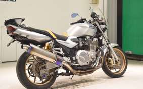 YAMAHA XJR1300 2000 RP03J