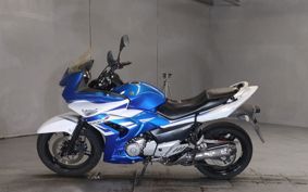 SUZUKI GSR250F GJ55D