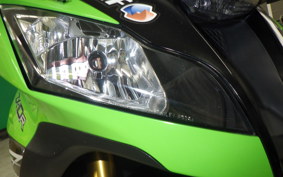 KAWASAKI ZX 10 NINJA R 2013