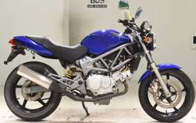 HONDA VTR 250 MC33