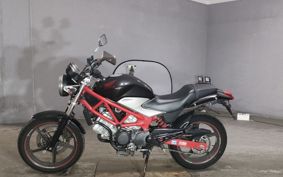 HONDA VTR 250 MC33