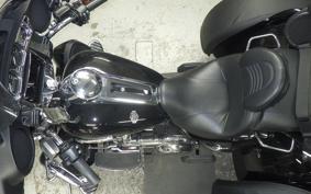 HARLEY FLHTCUTG 1870 2020