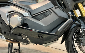 HONDA X-ADV 750 2023 RH10