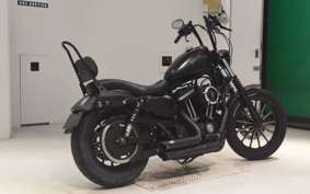 HARLEY XL883N 2015