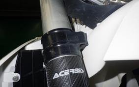 HUSQVARNA FE250