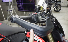 DUCATI HYPERMOTARD698 2024