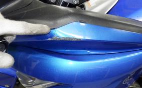 SUZUKI GSR250S