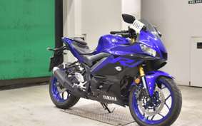 YAMAHA YZF-R25 A 2022 RG43J