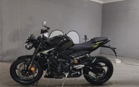 TRIUMPH  TRIUMPH  STREET  TRIPLE RS HDA614