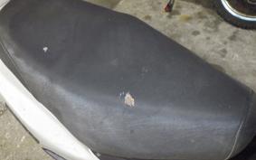 SUZUKI VECSTAR 125 CF42A