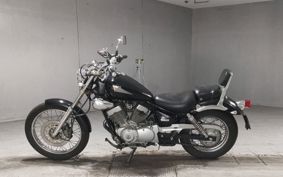 YAMAHA VIRAGO 250 3DM