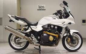 HONDA CB1300SB SUPER BOLDOR A 2011 SC54