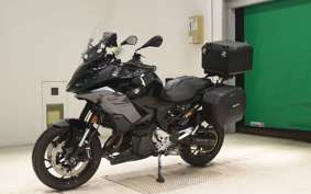 BMW F900XR 2025