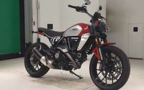 DUCATI SCRAMBLER ICON 2025