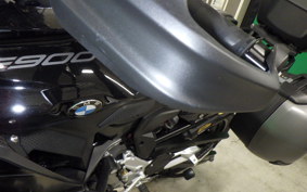 BMW F900XR 2025