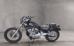 YAMAHA VIRAGO 250 3DM