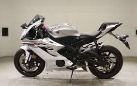 YAMAHA YZF-R6 2019