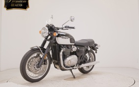 TRIUMPH BONNEVILLE T120 2025