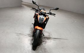 KTM 890 DUKE TU940