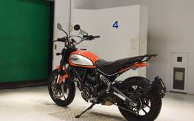DUCATI SCRAMBLER ICON 2019