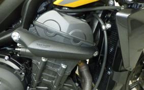TRIUMPH STREET TRIPLE RS 2024