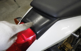 HONDA VTR 250 Gen. 2 MC33
