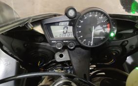YAMAHA YZF-R1 2005 RN10