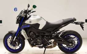 YAMAHA MT-09 A 2016 RN34J