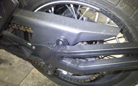 HUSQVARNA SVARTPILEN 125 1999