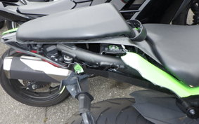 KAWASAKI ZX-25R ZX250E