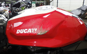 DUCATI PANIGALE V2 2023